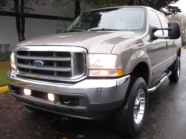 2002 Ford F-350 Crew Cab 4X4 LARIAT / 7.3L Turbo Diesel /LOW Miles - Photo 41 - Portland, OR 97217