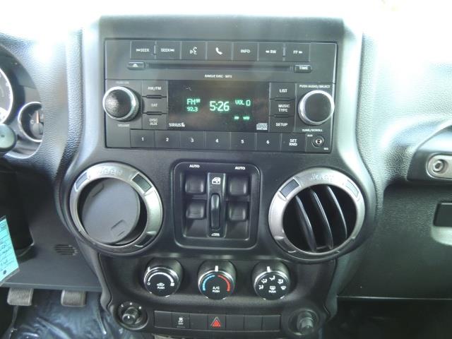 2011 Jeep Wrangler Unlimited Sport / 4X4 / 6-SPEED / LIFTED - Photo 19 - Portland, OR 97217