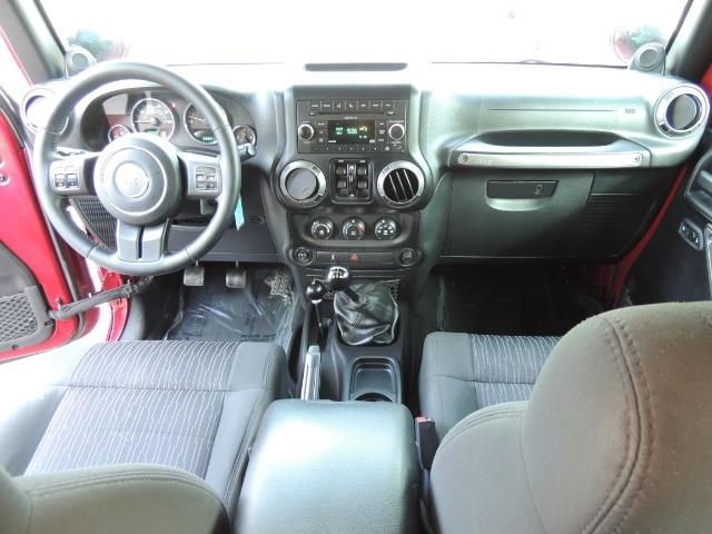 2011 Jeep Wrangler Unlimited Sport / 4X4 / 6-SPEED / LIFTED - Photo 22 - Portland, OR 97217