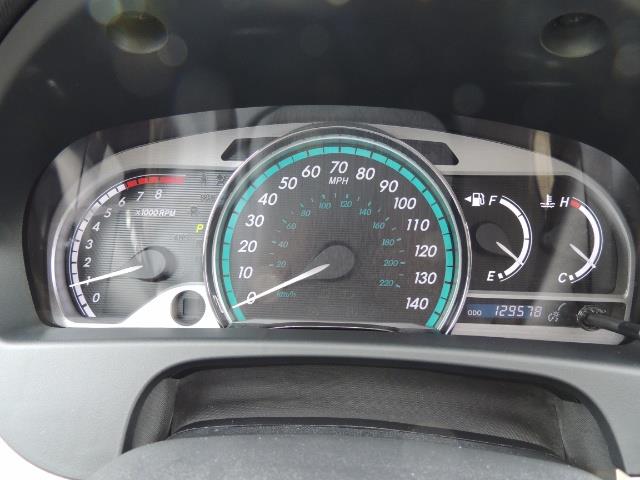2010 Toyota Venza AWD V6 Wagon / LEATHER / Panoramic Roof / Records - Photo 38 - Portland, OR 97217