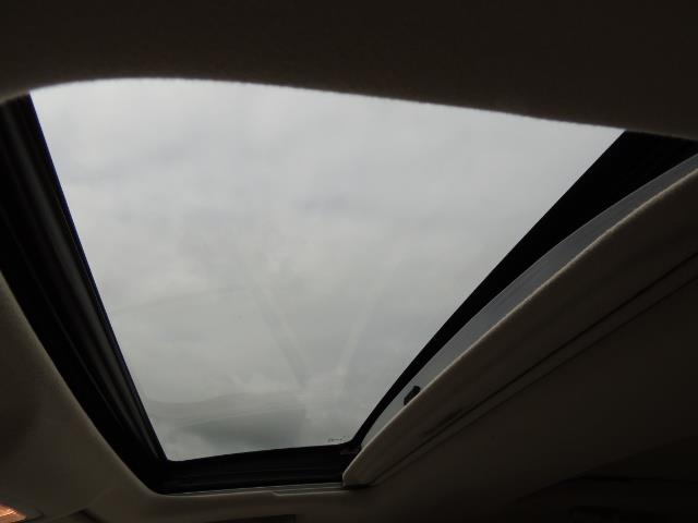 2010 Toyota Venza AWD V6 Wagon / LEATHER / Panoramic Roof / Records - Photo 41 - Portland, OR 97217