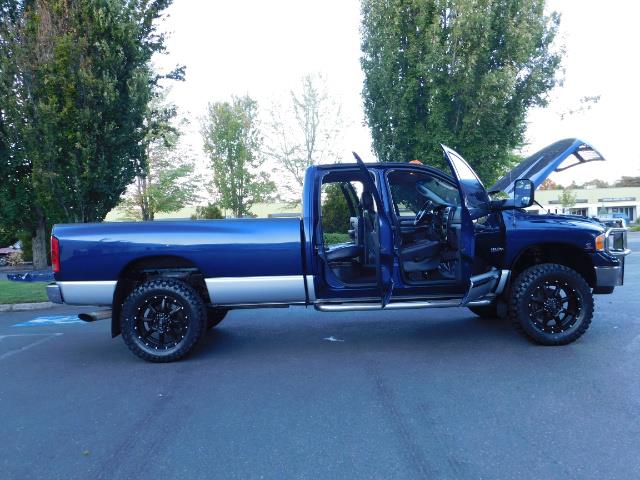 2005 Dodge Ram 3500 Laramie 4dr Quad Cab / 4X4 / 5.9L DIESEL / 6-SPEED - Photo 30 - Portland, OR 97217