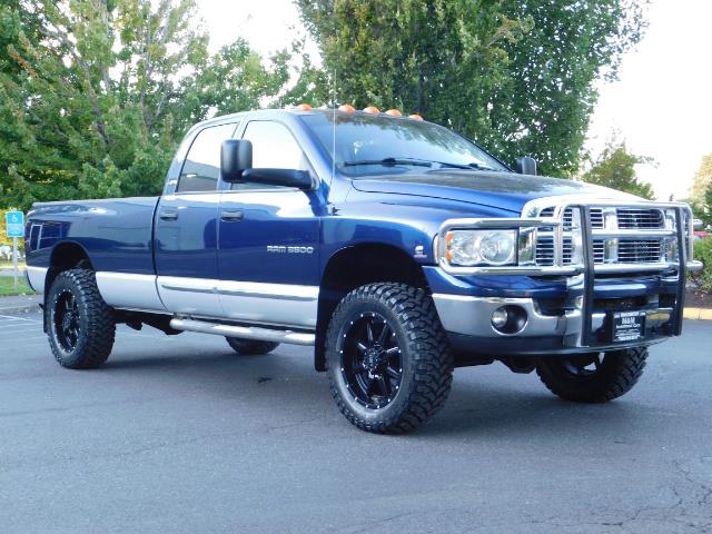 2005 Dodge Ram 3500 Laramie 4dr Quad Cab / 4X4 / 5.9L DIESEL / 6-SPEED - Photo 2 - Portland, OR 97217