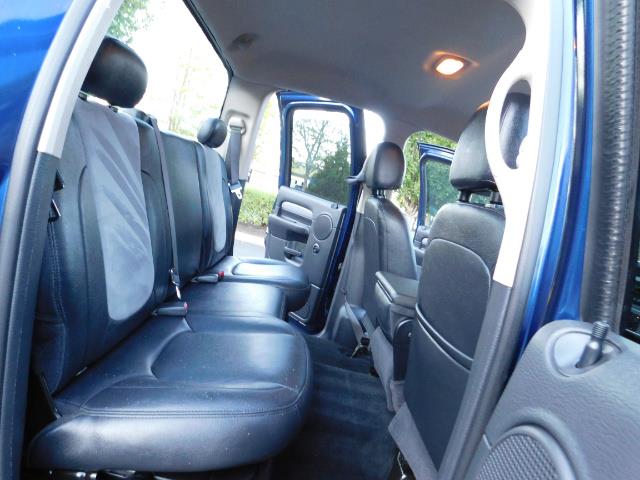 2005 Dodge Ram 3500 Laramie 4dr Quad Cab / 4X4 / 5.9L DIESEL / 6-SPEED - Photo 17 - Portland, OR 97217