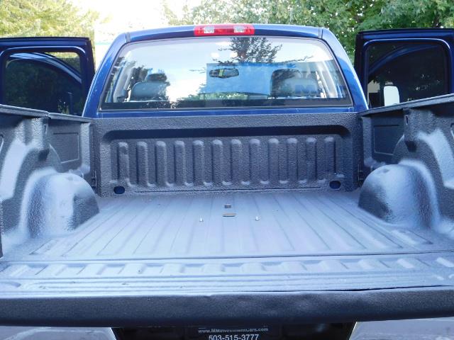 2005 Dodge Ram 3500 Laramie 4dr Quad Cab / 4X4 / 5.9L DIESEL / 6-SPEED - Photo 28 - Portland, OR 97217