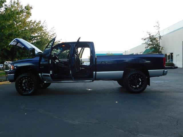 2005 Dodge Ram 3500 Laramie 4dr Quad Cab / 4X4 / 5.9L DIESEL / 6-SPEED - Photo 26 - Portland, OR 97217
