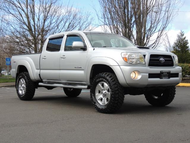 2007 Toyota Tacoma V6 Double Cab / 4WD / LONG BED / TRD / LIFTED !! - Photo 2 - Portland, OR 97217