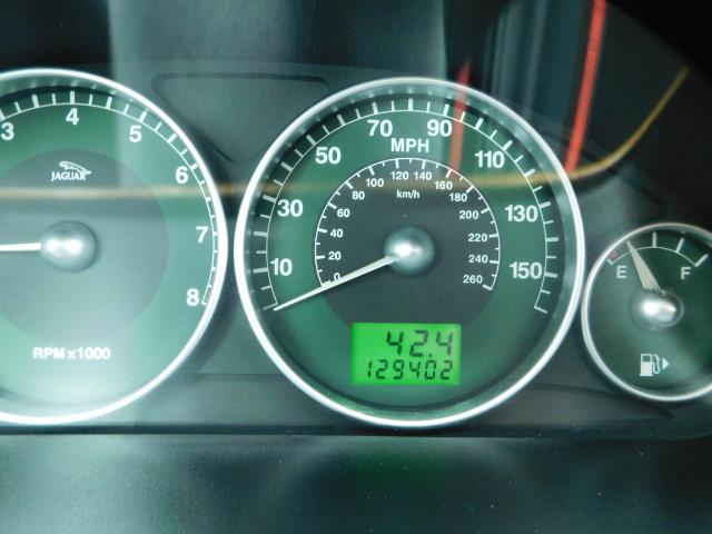 2003 Jaguar X-Type 2.5 / Sedan / AWD / Leather / Sunroof / EXCL COND - Photo 40 - Portland, OR 97217