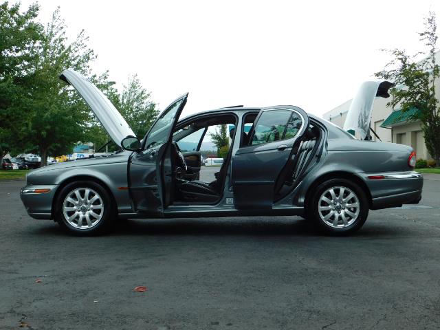 2003 Jaguar X-Type 2.5 / Sedan / AWD / Leather / Sunroof / EXCL COND - Photo 26 - Portland, OR 97217