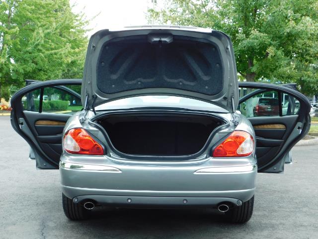 2003 Jaguar X-Type 2.5 / Sedan / AWD / Leather / Sunroof / EXCL COND - Photo 28 - Portland, OR 97217