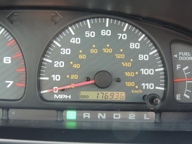 2000 Toyota 4Runner SPORT SR5 / 4X4 / Sunroof / LIFTED LIFTED - Photo 34 - Portland, OR 97217