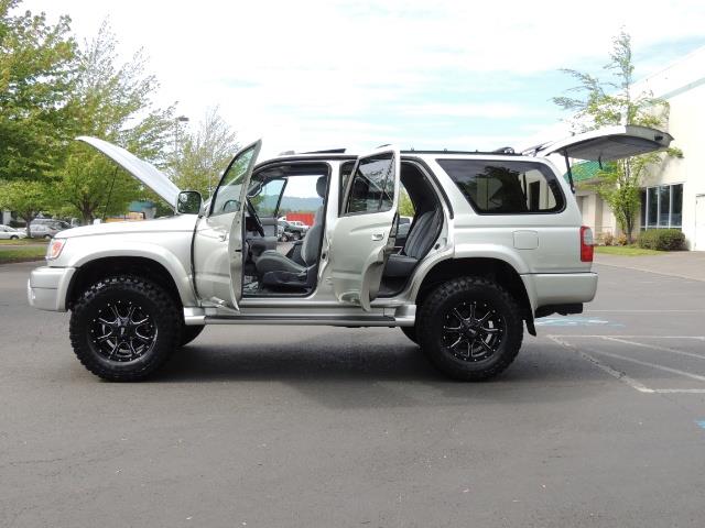 2000 Toyota 4Runner SPORT SR5 / 4X4 / Sunroof / LIFTED LIFTED - Photo 11 - Portland, OR 97217
