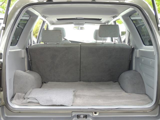 2000 Toyota 4Runner SPORT SR5 / 4X4 / Sunroof / LIFTED LIFTED - Photo 36 - Portland, OR 97217