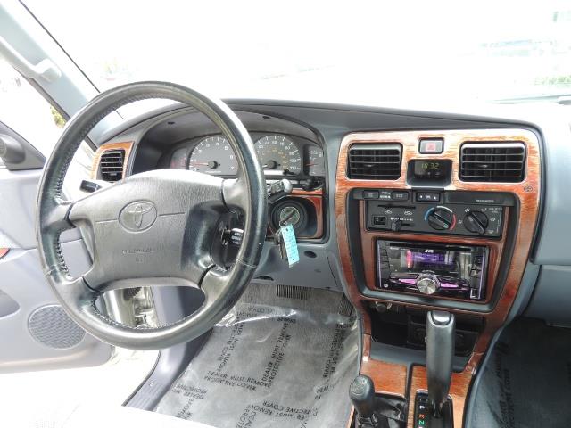 2000 Toyota 4Runner SPORT SR5 / 4X4 / Sunroof / LIFTED LIFTED - Photo 32 - Portland, OR 97217