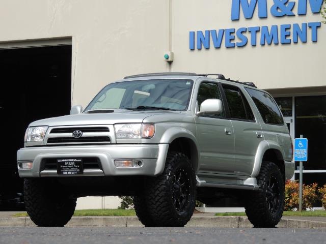 2000 Toyota 4Runner SPORT SR5 / 4X4 / Sunroof / LIFTED LIFTED - Photo 45 - Portland, OR 97217