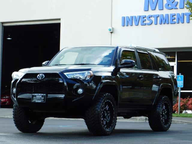 2016 Toyota 4Runner SR5 / 4WD / Navi / Backup Camera/ LIFTED LIFTED - Photo 50 - Portland, OR 97217