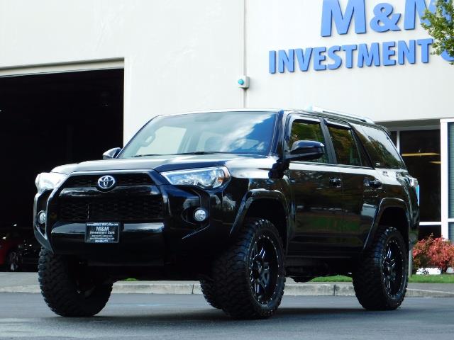 2016 Toyota 4Runner SR5 / 4WD / Navi / Backup Camera/ LIFTED LIFTED - Photo 48 - Portland, OR 97217