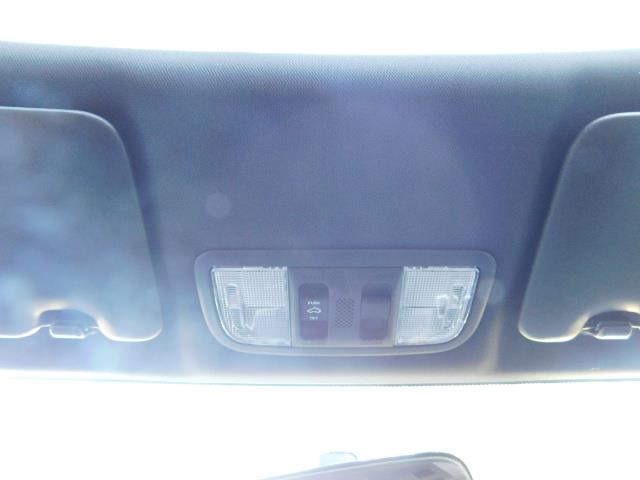 2013 Honda Civic Si / Spoiler / Sunroof / 6-SPEED MANUAL / 1-OWNER - Photo 36 - Portland, OR 97217