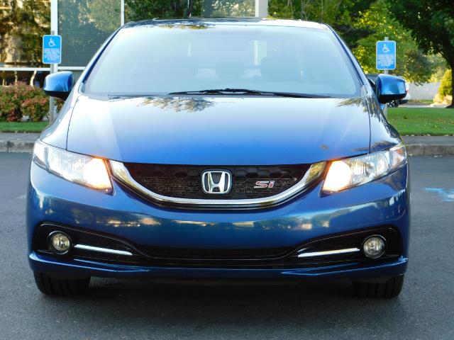2013 Honda Civic Si / Spoiler / Sunroof / 6-SPEED MANUAL / 1-OWNER - Photo 5 - Portland, OR 97217