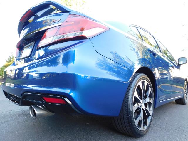 2013 Honda Civic Si / Spoiler / Sunroof / 6-SPEED MANUAL / 1-OWNER - Photo 9 - Portland, OR 97217