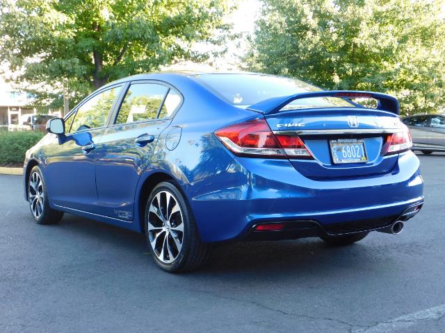 2013 Honda Civic Si / Spoiler / Sunroof / 6-SPEED MANUAL / 1-OWNER - Photo 7 - Portland, OR 97217