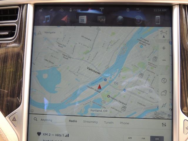 2013 Tesla Model S Signature 85kWh / Panorama Roof / Navigation / - Photo 37 - Portland, OR 97217