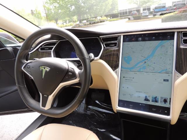 2013 Tesla Model S Signature 85kWh / Panorama Roof / Navigation / - Photo 18 - Portland, OR 97217
