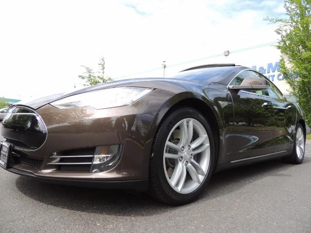 2013 Tesla Model S Signature 85kWh / Panorama Roof / Navigation / - Photo 9 - Portland, OR 97217
