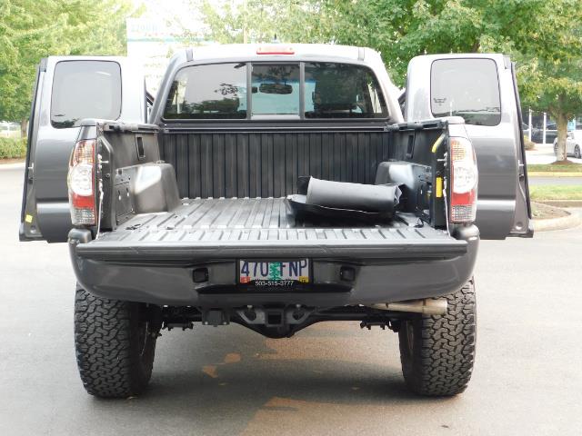 2012 Toyota Tacoma V6 / TRD SPORT / 4X4 / LIFTED LIFTED - Photo 24 - Portland, OR 97217