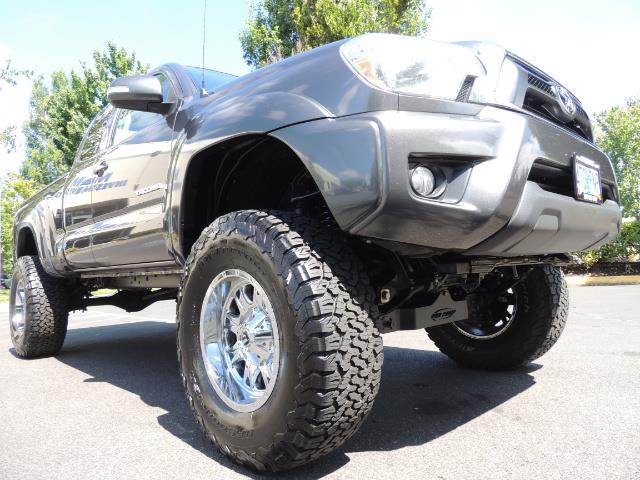 2012 Toyota Tacoma V6 / TRD SPORT / 4X4 / LIFTED LIFTED - Photo 10 - Portland, OR 97217