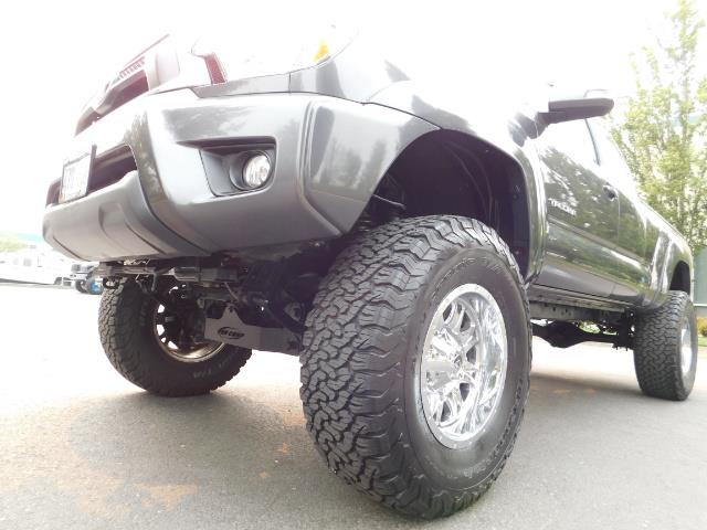 2012 Toyota Tacoma V6 / TRD SPORT / 4X4 / LIFTED LIFTED - Photo 11 - Portland, OR 97217