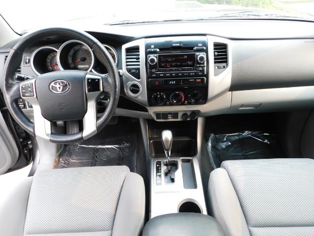 2012 Toyota Tacoma V6 / TRD SPORT / 4X4 / LIFTED LIFTED - Photo 38 - Portland, OR 97217