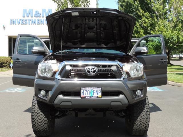 2012 Toyota Tacoma V6 / TRD SPORT / 4X4 / LIFTED LIFTED - Photo 32 - Portland, OR 97217