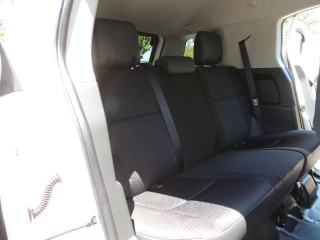 2013 Toyota FJ Cruiser 4X4 / DIFF LOCKS / LIFTED / 1-OWNER - Photo 20 - Portland, OR 97217