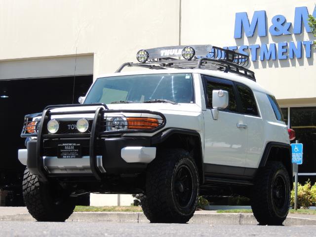 2013 Toyota FJ Cruiser 4X4 / DIFF LOCKS / LIFTED / 1-OWNER - Photo 41 - Portland, OR 97217
