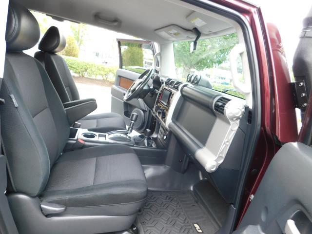 2007 Toyota FJ Cruiser 4WD V6 DIFF LOCK 20 " WHEELS / NAVIGATION / LIFTED - Photo 15 - Portland, OR 97217
