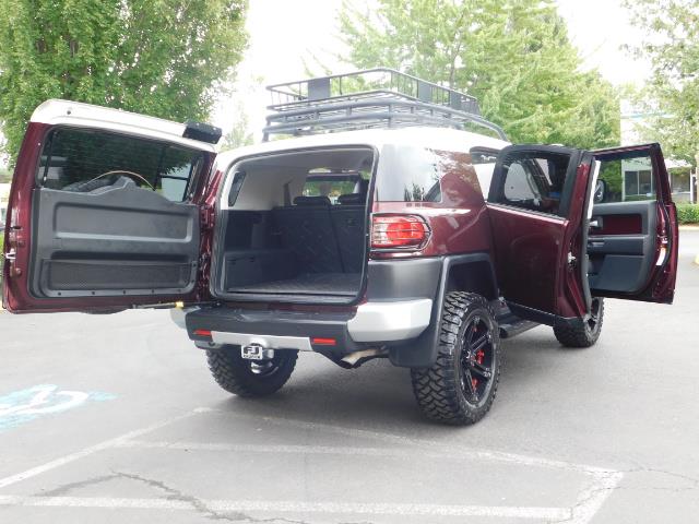 2007 Toyota FJ Cruiser 4WD V6 DIFF LOCK 20 " WHEELS / NAVIGATION / LIFTED - Photo 28 - Portland, OR 97217