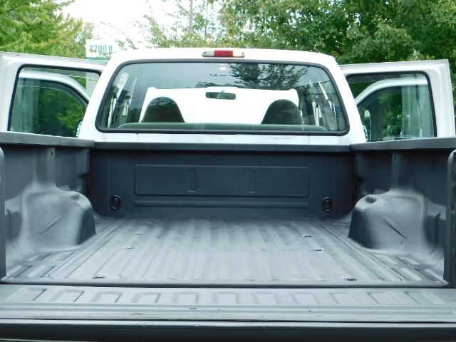 2001 Ford F-350 Super Duty XLT / 4X4 / 7.3L DIESEL / Excel Cond - Photo 28 - Portland, OR 97217