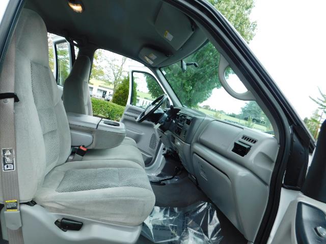 2001 Ford F-350 Super Duty XLT / 4X4 / 7.3L DIESEL / Excel Cond - Photo 17 - Portland, OR 97217