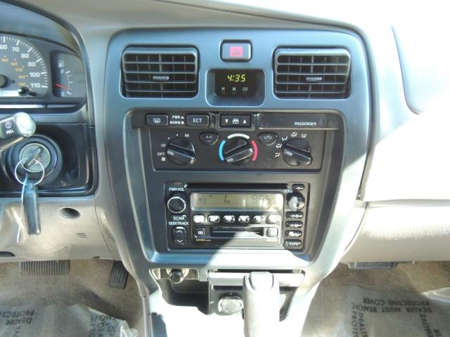 2001 Toyota 4Runner SR5 4X4 V6 DIFF LOCK / Timing Belt+Water Pump Done - Photo 19 - Portland, OR 97217