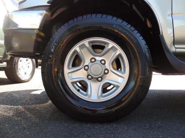 2001 Toyota 4Runner SR5 4X4 V6 DIFF LOCK / Timing Belt+Water Pump Done - Photo 39 - Portland, OR 97217