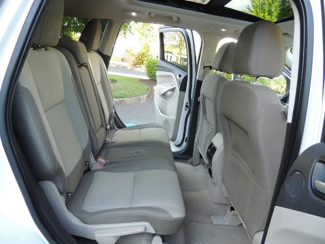 2014 Ford Escape SE / AWD / Panorama Sunroof/ Heated Seats / 1-OWNE - Photo 15 - Portland, OR 97217