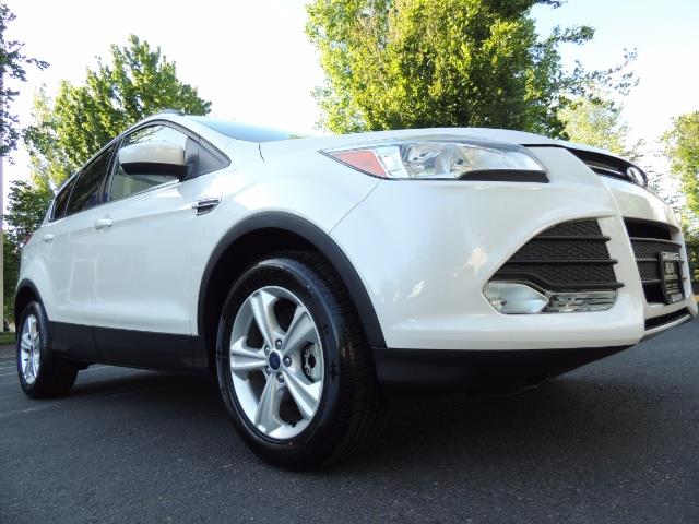 2014 Ford Escape SE / AWD / Panorama Sunroof/ Heated Seats / 1-OWNE - Photo 10 - Portland, OR 97217