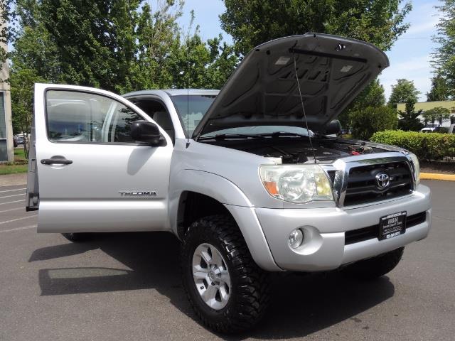 2006 Toyota Tacoma V6 V6 4dr Access Cab/ 4WD / 6-SPEED / LIFTED - Photo 29 - Portland, OR 97217