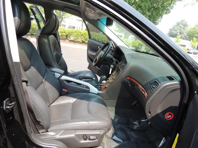2006 Volvo XC70 2.5T / Cross Country / AWD / Leather /Heated seats - Photo 17 - Portland, OR 97217