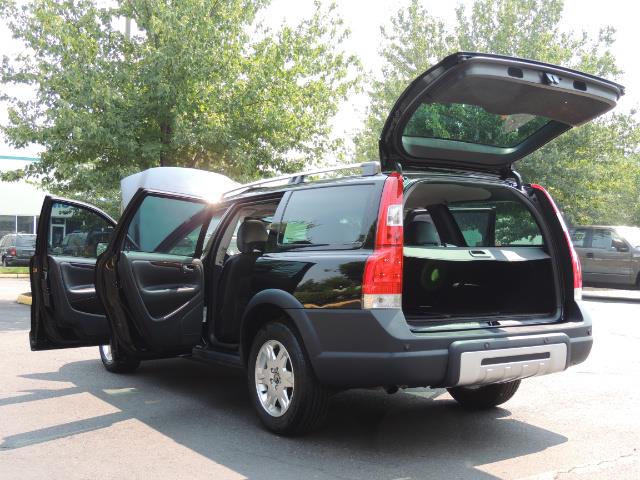 2006 Volvo XC70 2.5T / Cross Country / AWD / Leather /Heated seats - Photo 27 - Portland, OR 97217