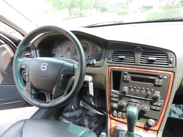 2006 Volvo XC70 2.5T / Cross Country / AWD / Leather /Heated seats - Photo 20 - Portland, OR 97217
