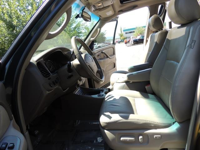 2006 Toyota Sequoia LIMITED 4X4 / 8 SEATS NAVi DVD / FRESH TIMING BELT - Photo 36 - Portland, OR 97217