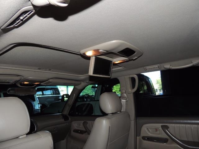 2006 Toyota Sequoia LIMITED 4X4 / 8 SEATS NAVi DVD / FRESH TIMING BELT - Photo 41 - Portland, OR 97217