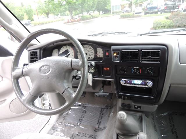 2004 Toyota Tacoma V6 2dr Xtracab / 4X4 / 5-SPEED / TRD SUPERCHARGED - Photo 17 - Portland, OR 97217